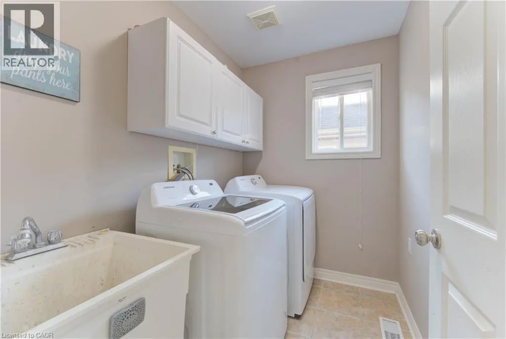 27 OLIVEWOOD Way