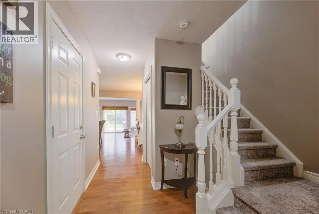 27 OLIVEWOOD Way