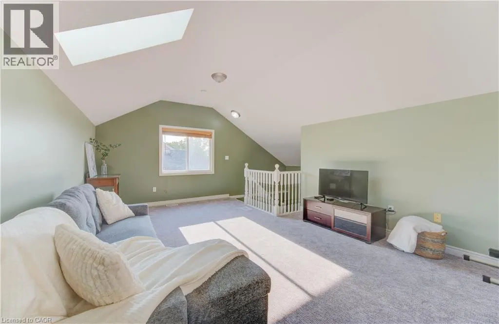 27 OLIVEWOOD Way