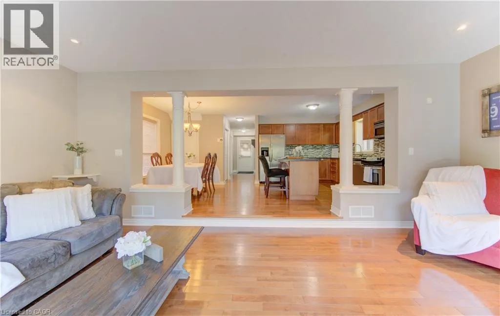 27 OLIVEWOOD Way