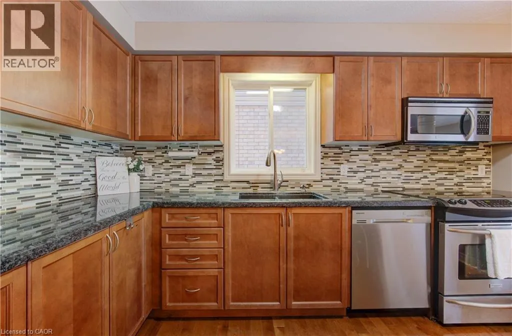 27 OLIVEWOOD Way