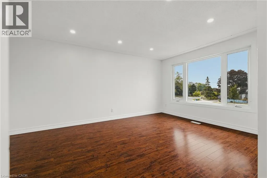 310 SOUTHILL Drive