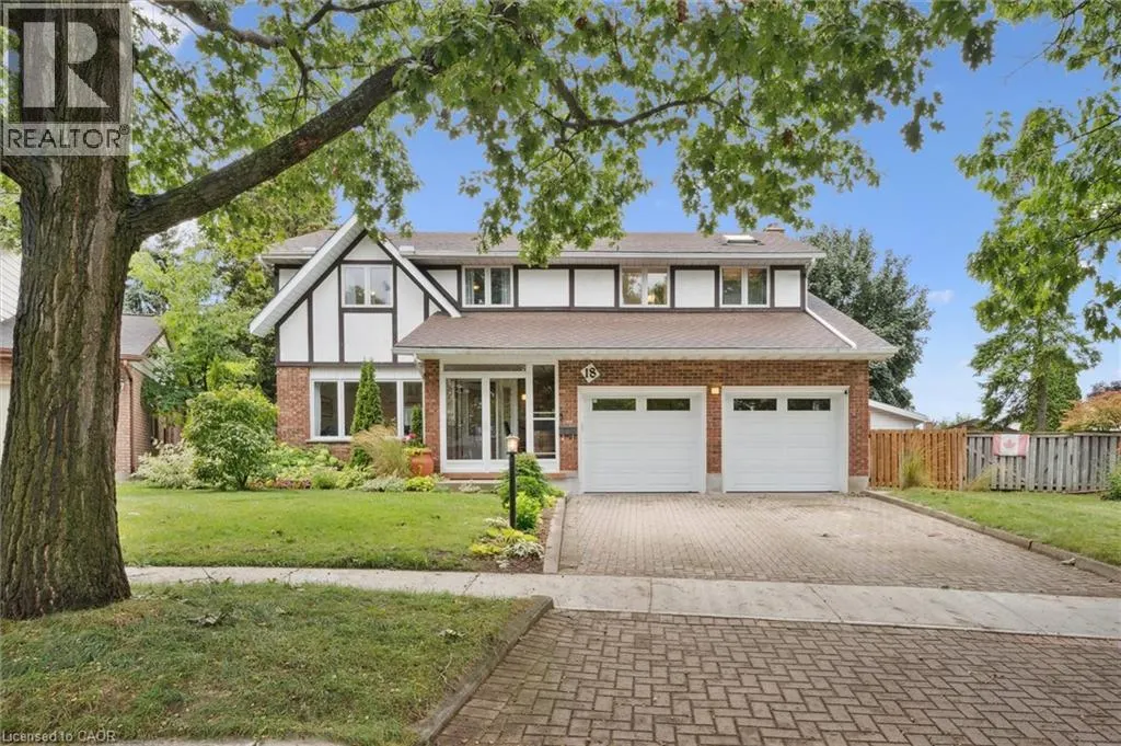 18 WESTCHESTER Place
