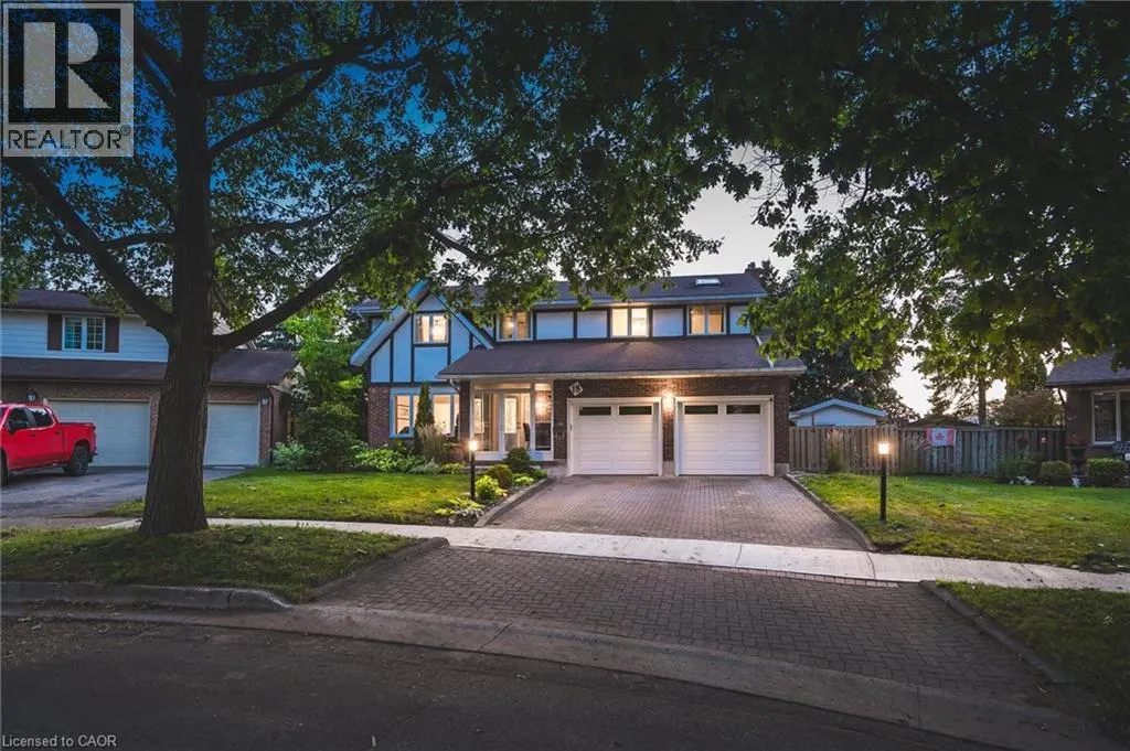 18 WESTCHESTER Place