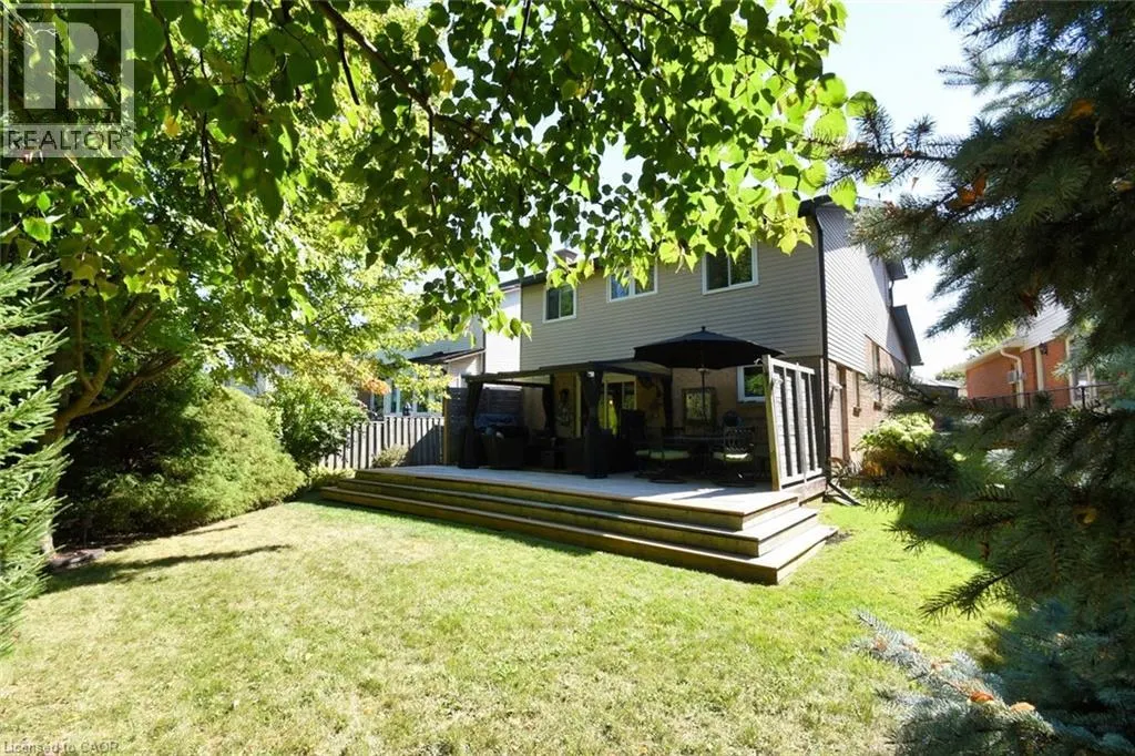 3224 TWIN OAKS Crescent