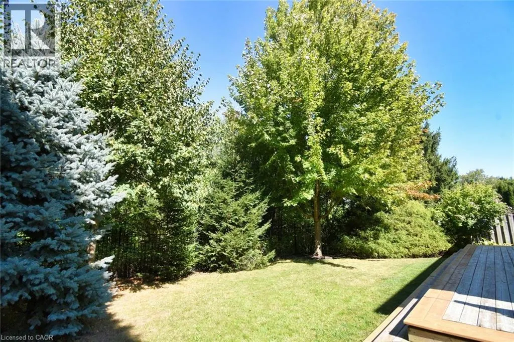 3224 TWIN OAKS Crescent
