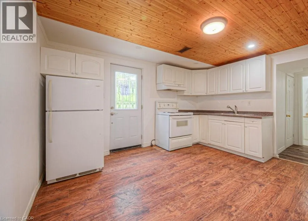 328 CLYDE Road