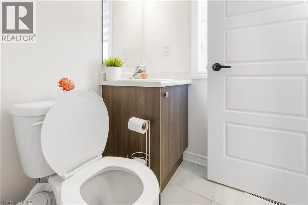677 PARK Road N Unit# 150, #150