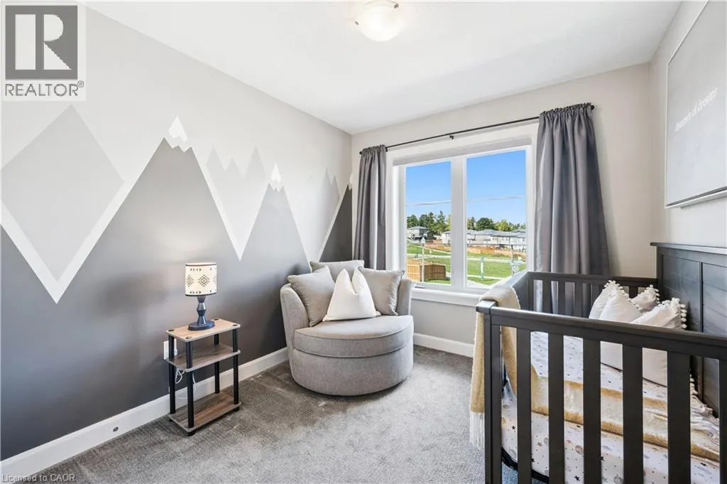 884 ROBERT FERRIE Drive
