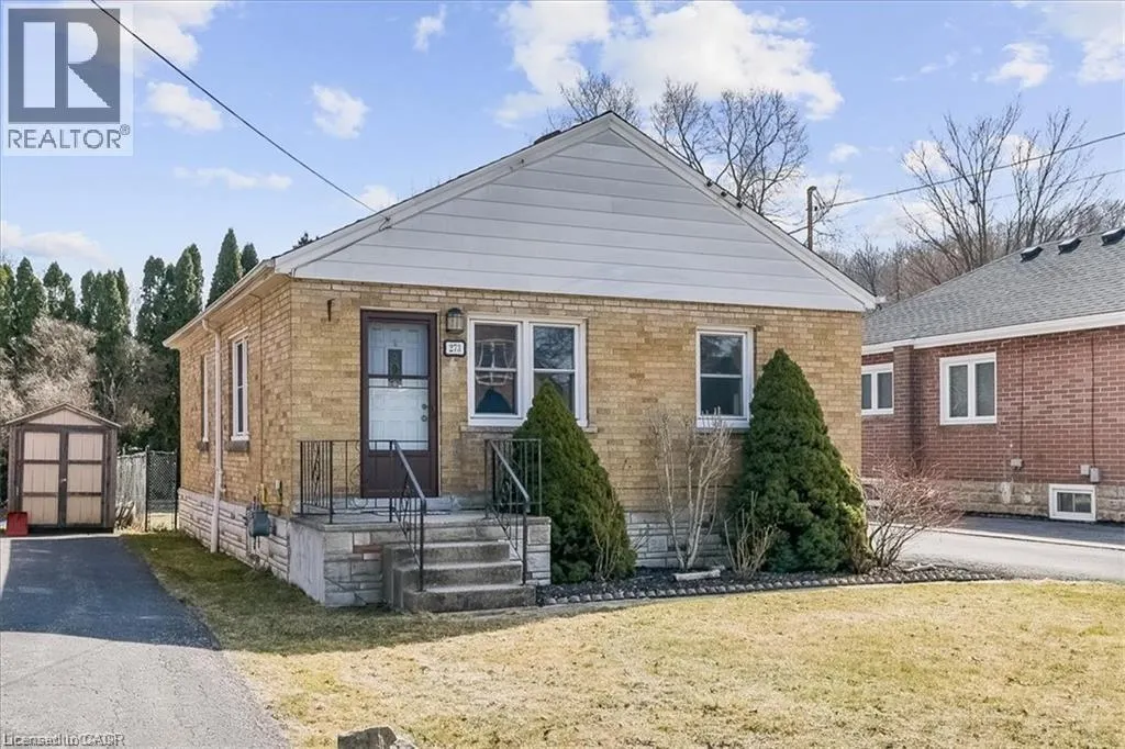 273 BOWMAN Street