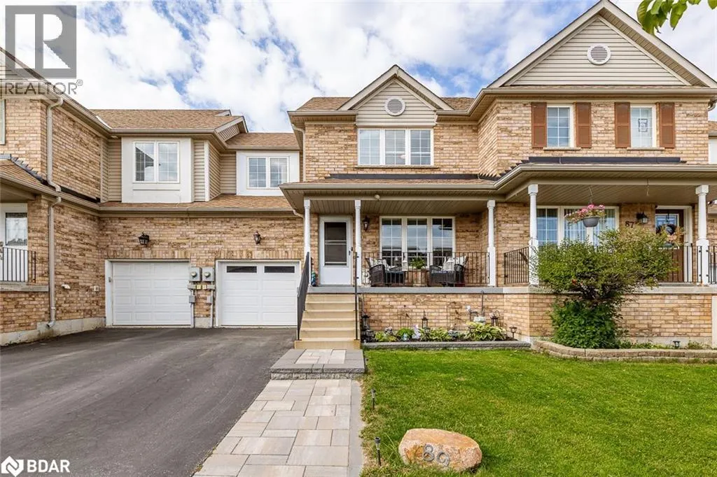 89 BENTLEY Crescent