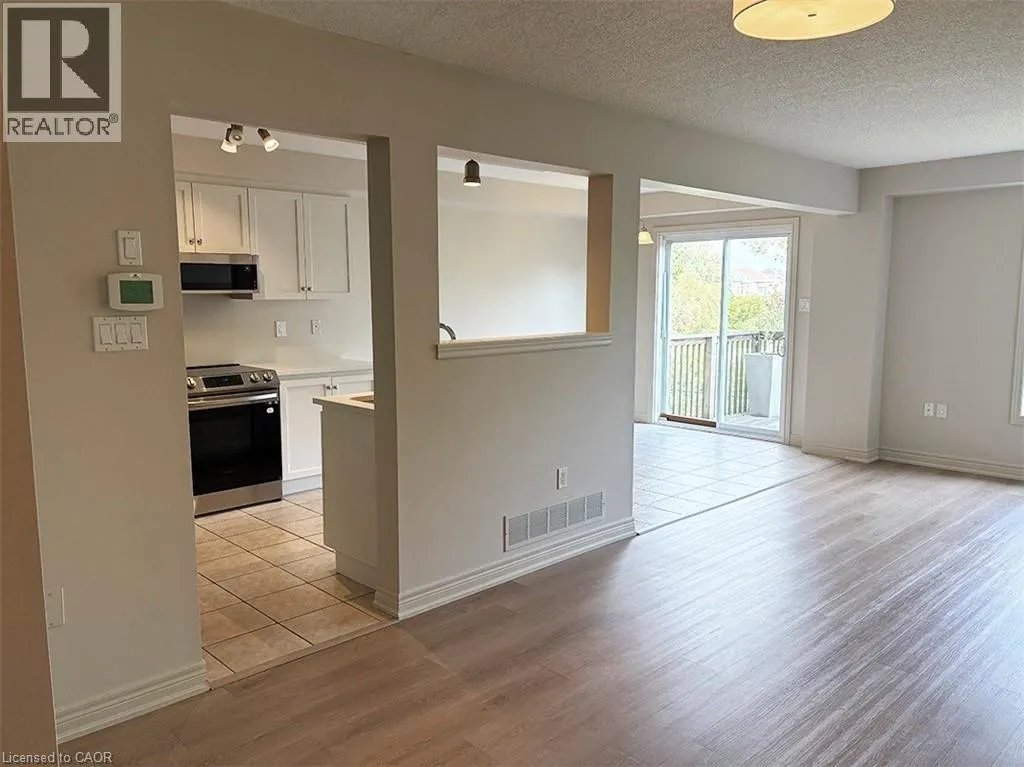 25 IVYBRIDGE Beach Unit# 16, #16