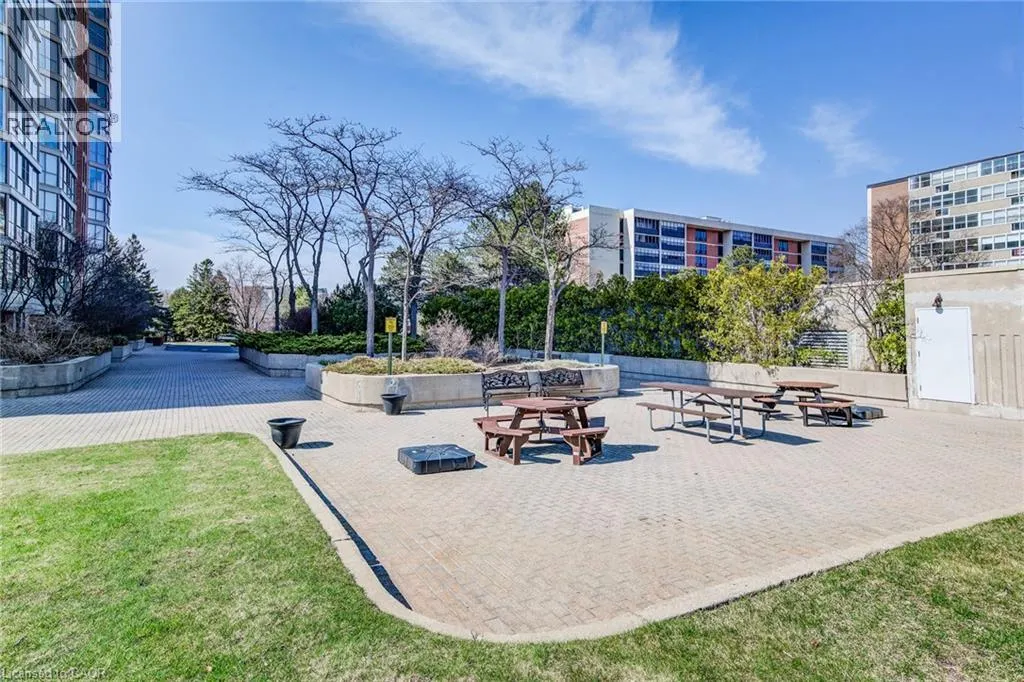 265 WESTCOURT Place Unit# 509, #509