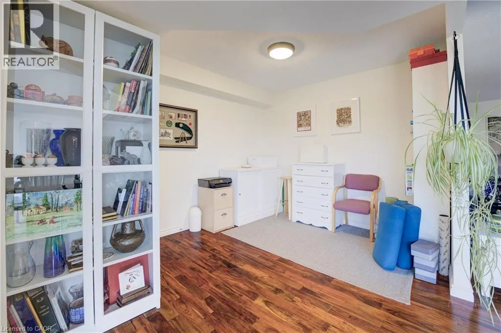 265 WESTCOURT Place Unit# 509, #509
