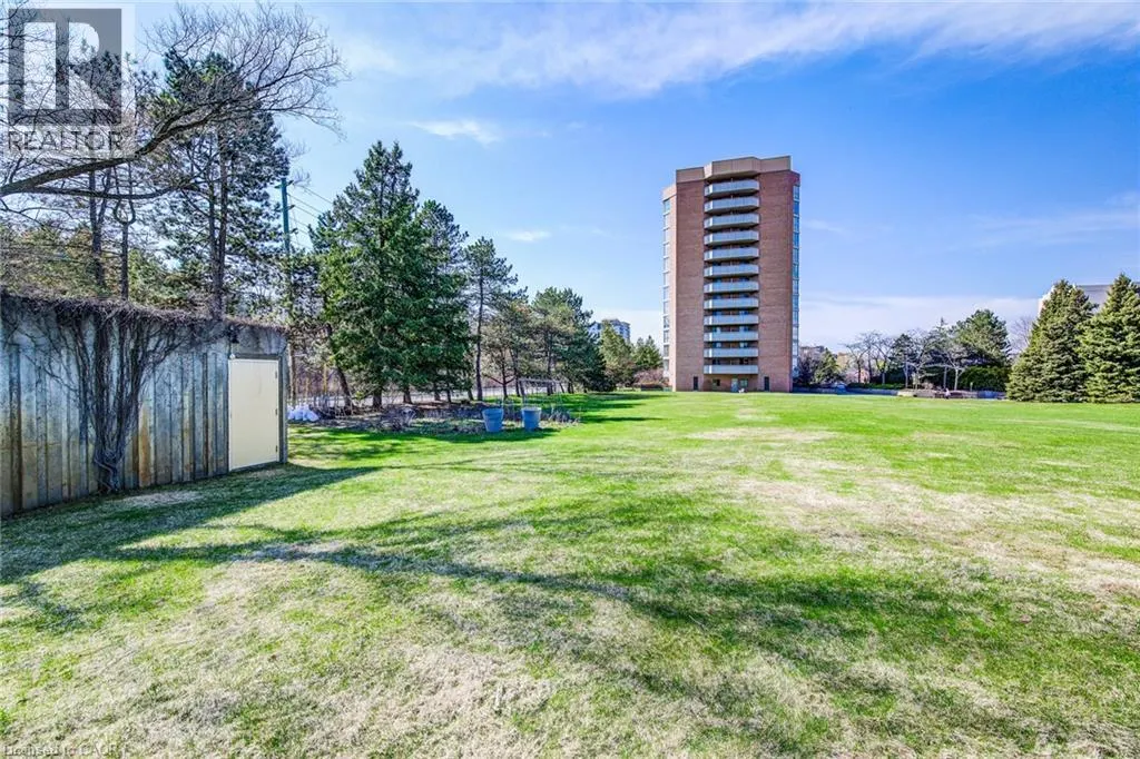 265 WESTCOURT Place Unit# 509, #509
