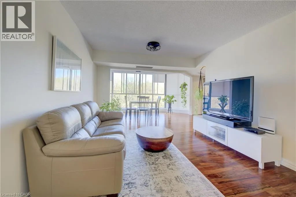 265 WESTCOURT Place Unit# 509, #509