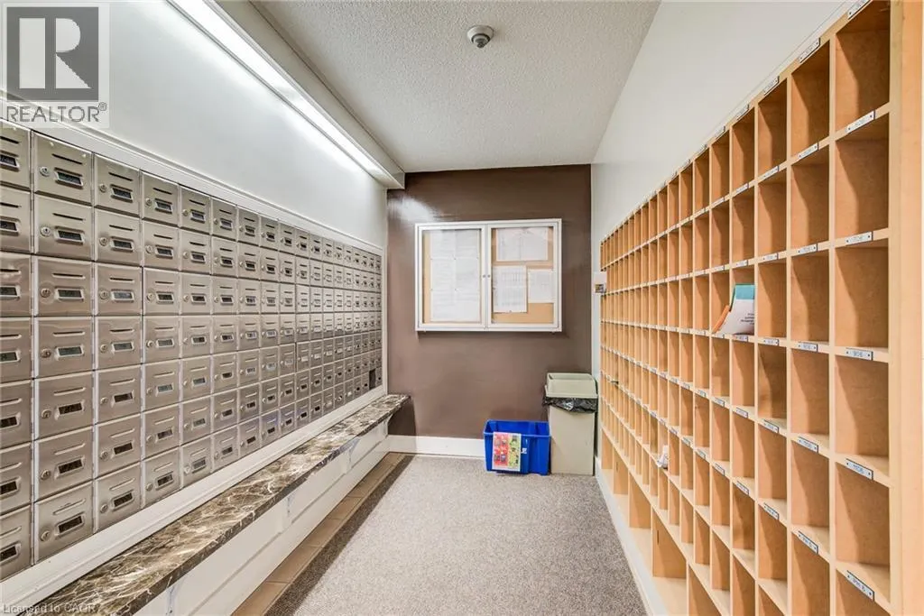 265 WESTCOURT Place Unit# 509, #509