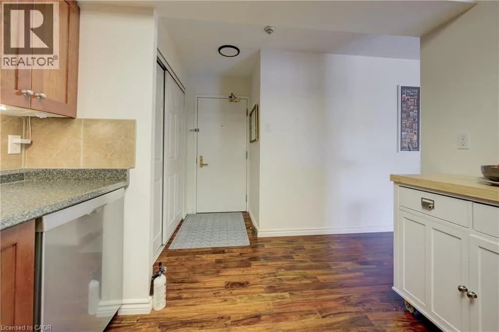 265 WESTCOURT Place Unit# 509, #509