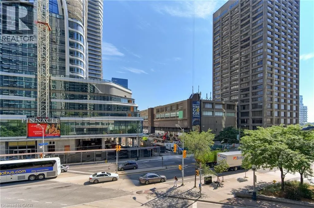 16 YONGE Street Unit# 310, #310