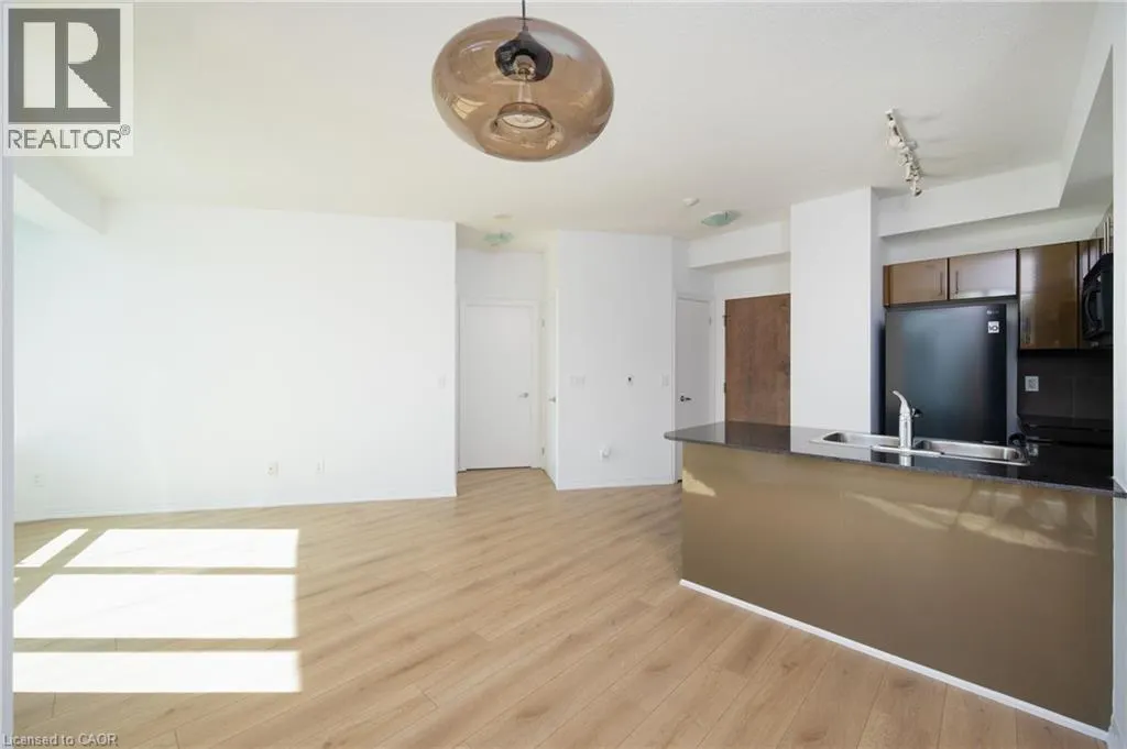 16 YONGE Street Unit# 310, #310