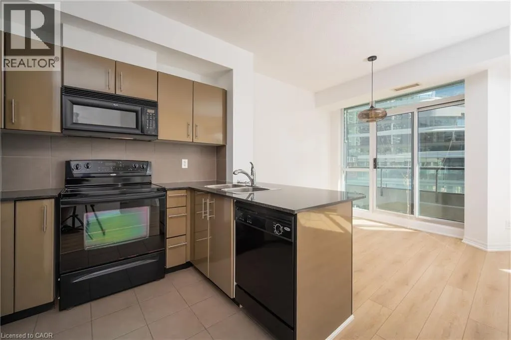 16 YONGE Street Unit# 310, #310
