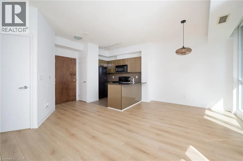 16 YONGE Street Unit# 310, #310