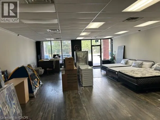 288 GRAYS Road Unit# 8, #8