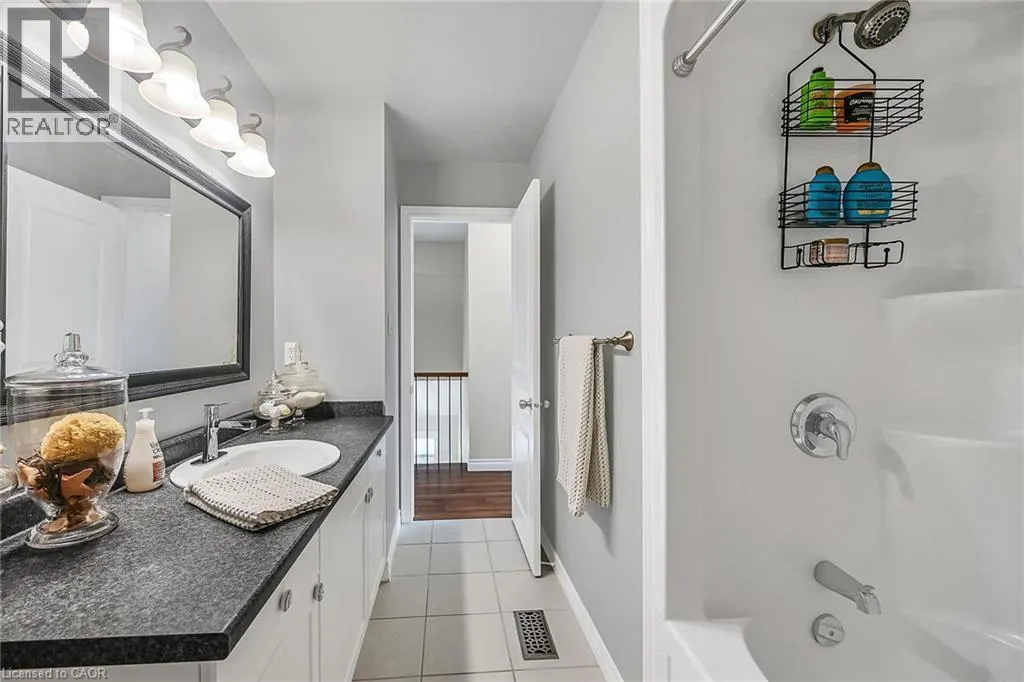99 PANABAKER Drive Unit# 8, #8
