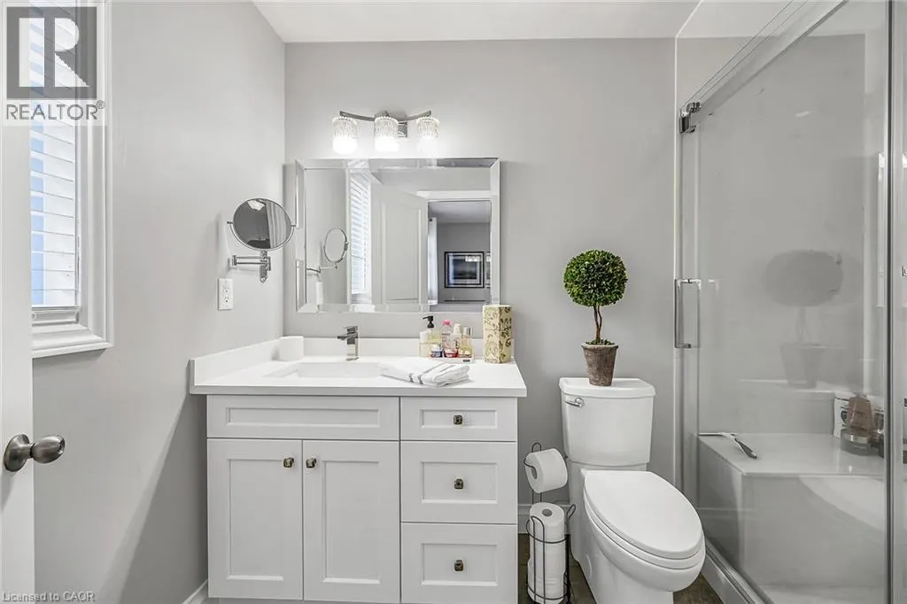 99 PANABAKER Drive Unit# 8, #8