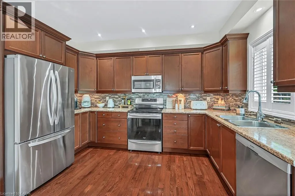 99 PANABAKER Drive Unit# 8, #8