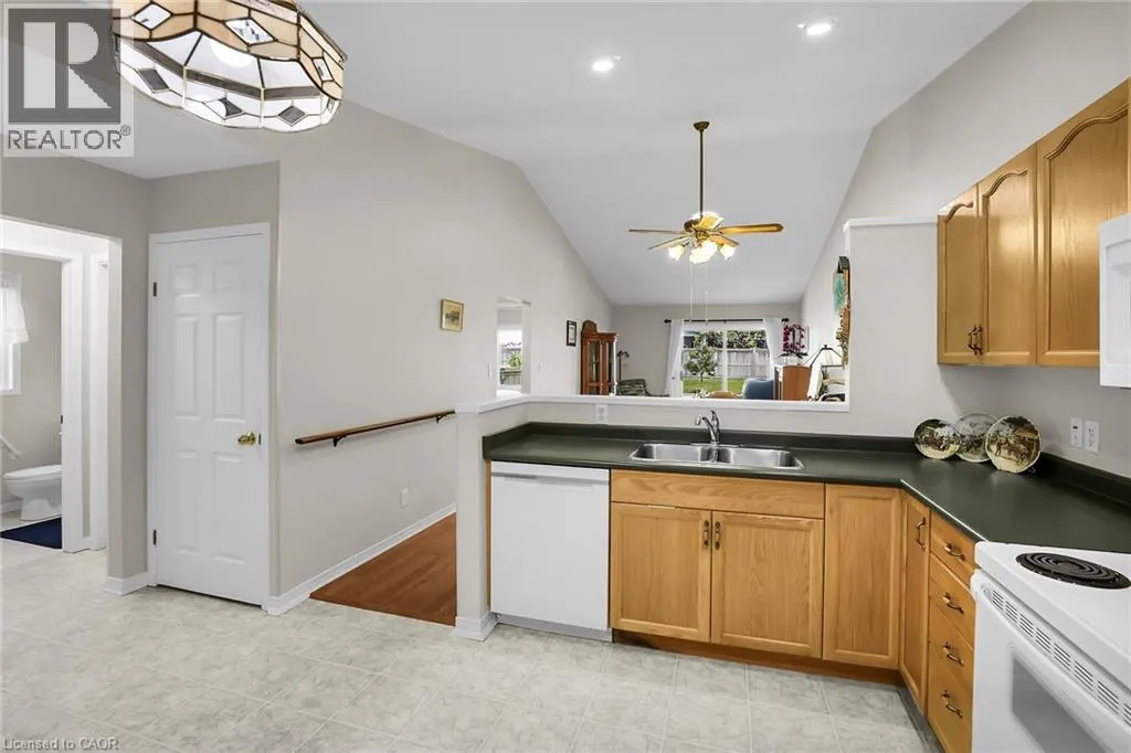 303 CENTRAL Avenue Unit# 27, #27
