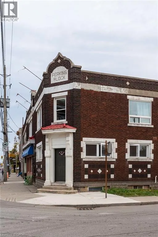 96 KINRADE Avenue