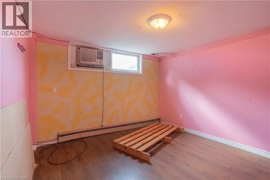 1 LIVINGSTON Avenue