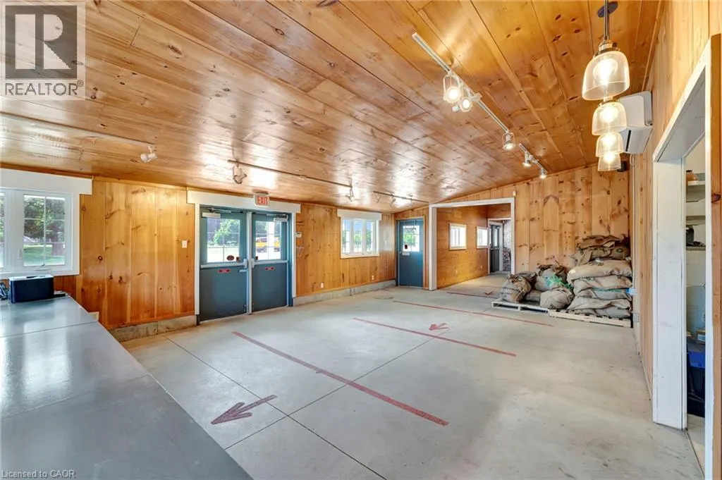 573 PARKSIDE Drive
