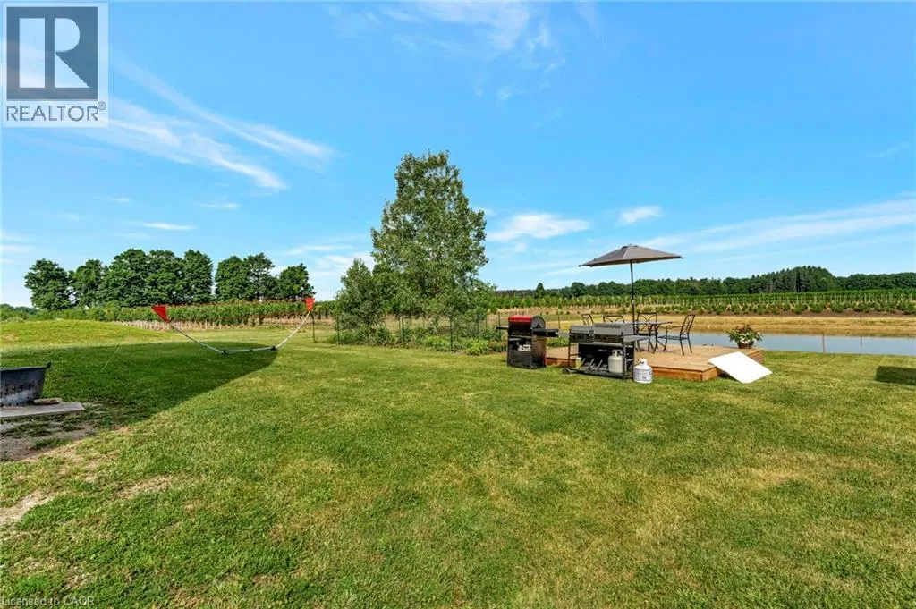 573 PARKSIDE Drive