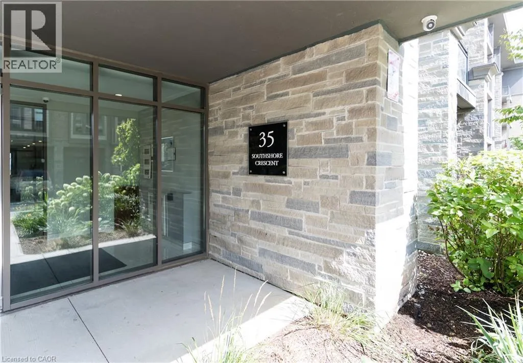 35 SOUTHSHORE Crescent Unit# 114, #114