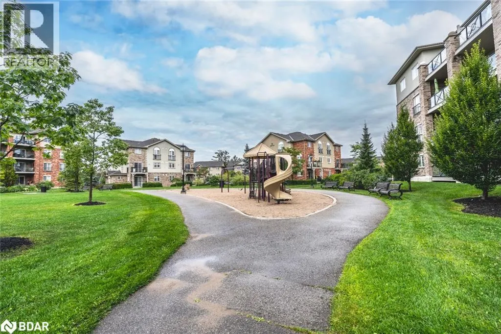 39 FERNDALE Drive S Unit# 205, #205