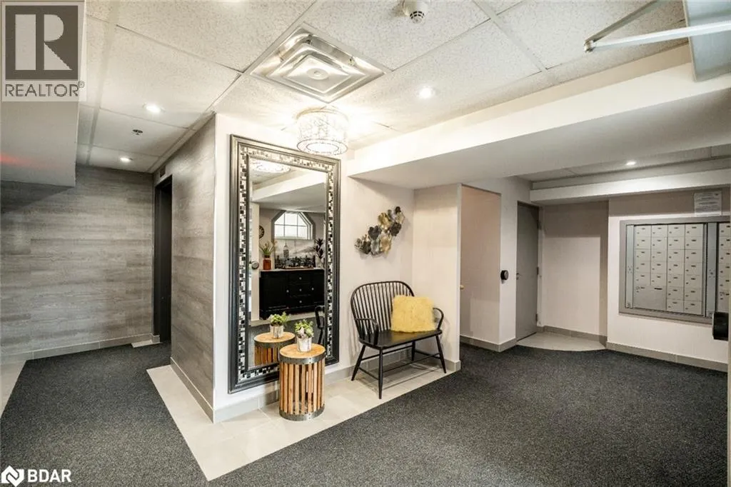 39 FERNDALE Drive S Unit# 205, #205