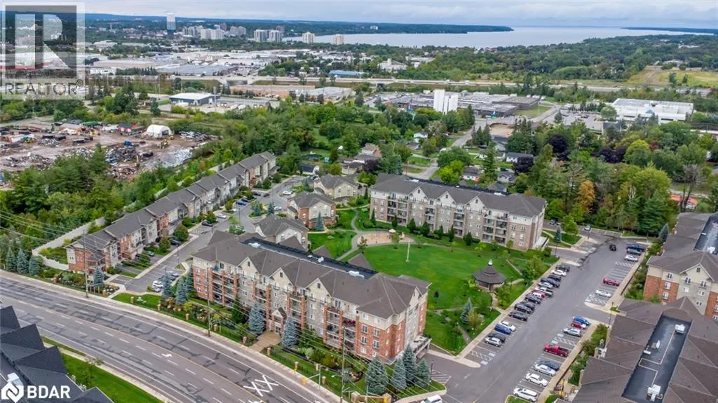 39 FERNDALE Drive S Unit# 205, #205