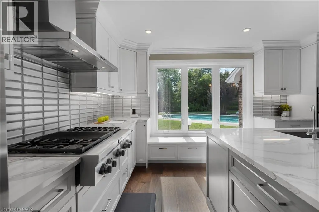 226 SHOREACRES Road
