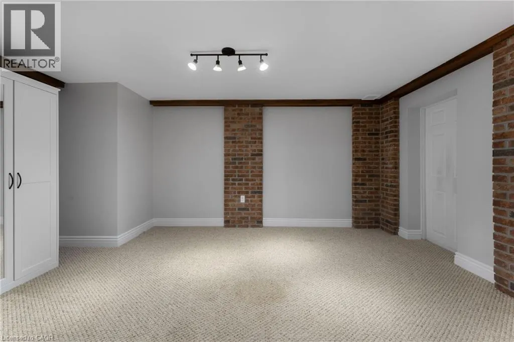 226 SHOREACRES Road