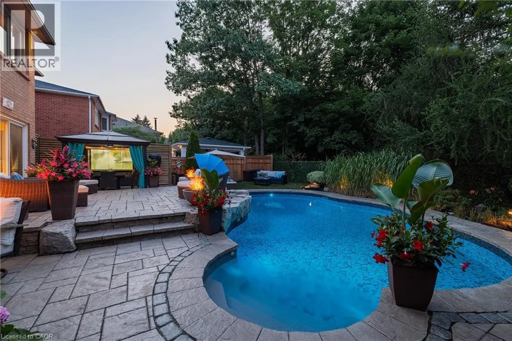 1213 BOWMAN Drive