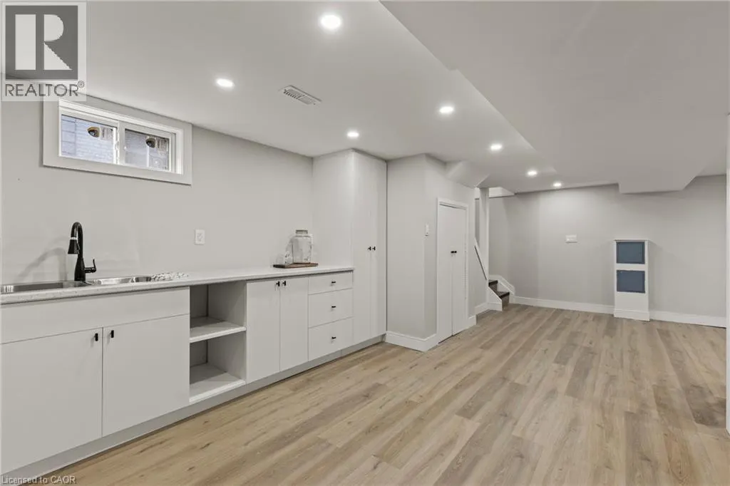 3139 SECORD Place