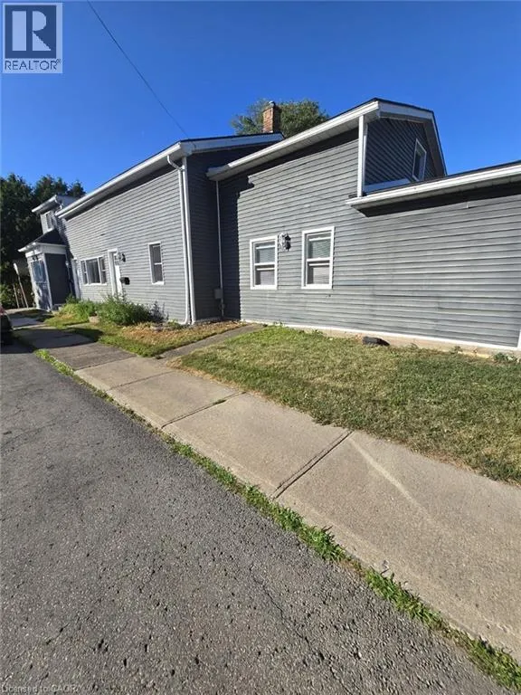 4 VOLLETTE Street
