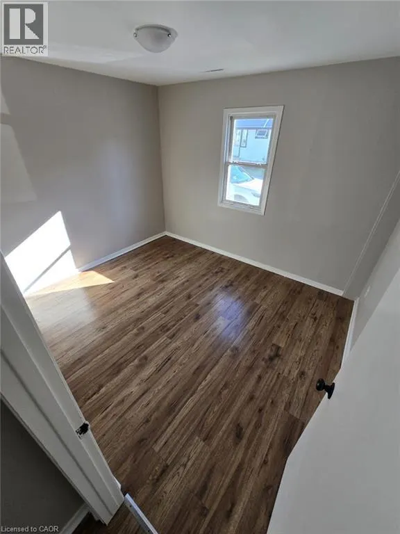 4 VOLLETTE Street