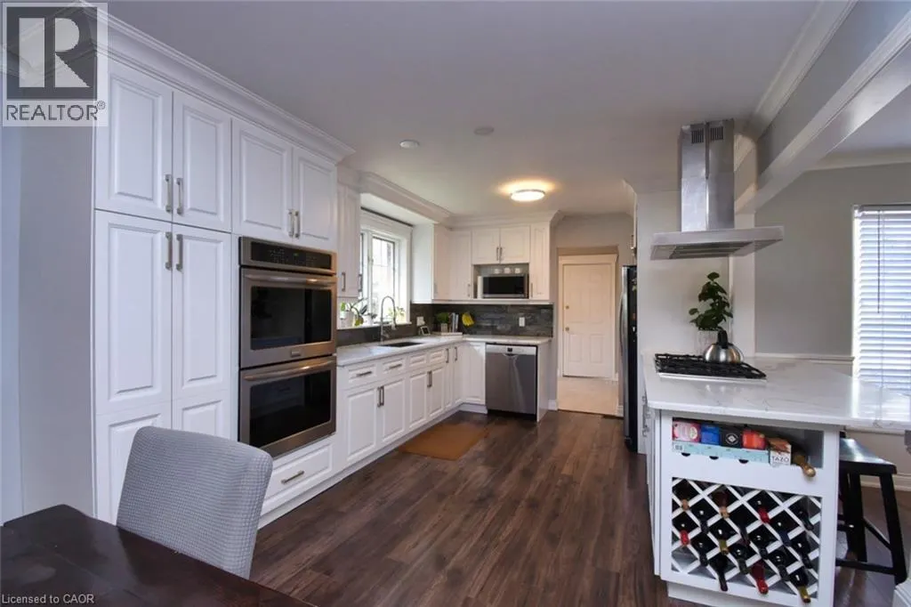 1284 HIGHWAY 54 Highway