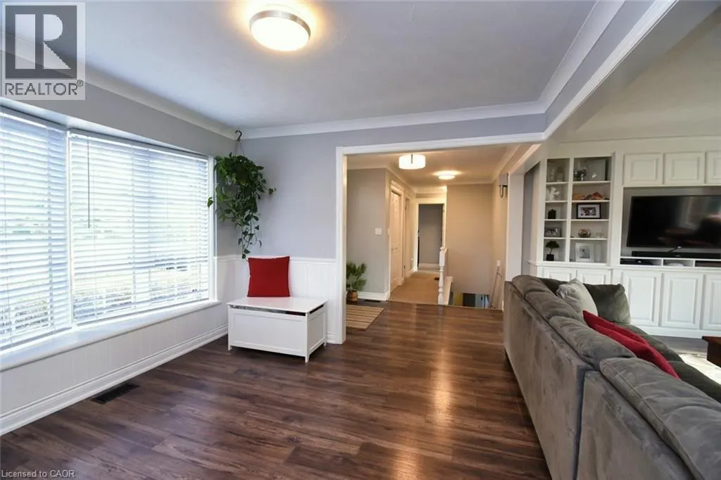 1284 HIGHWAY 54 Highway