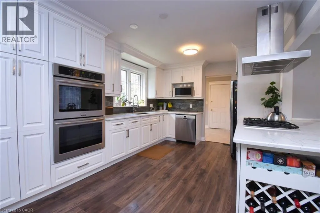 1284 HIGHWAY 54 Highway