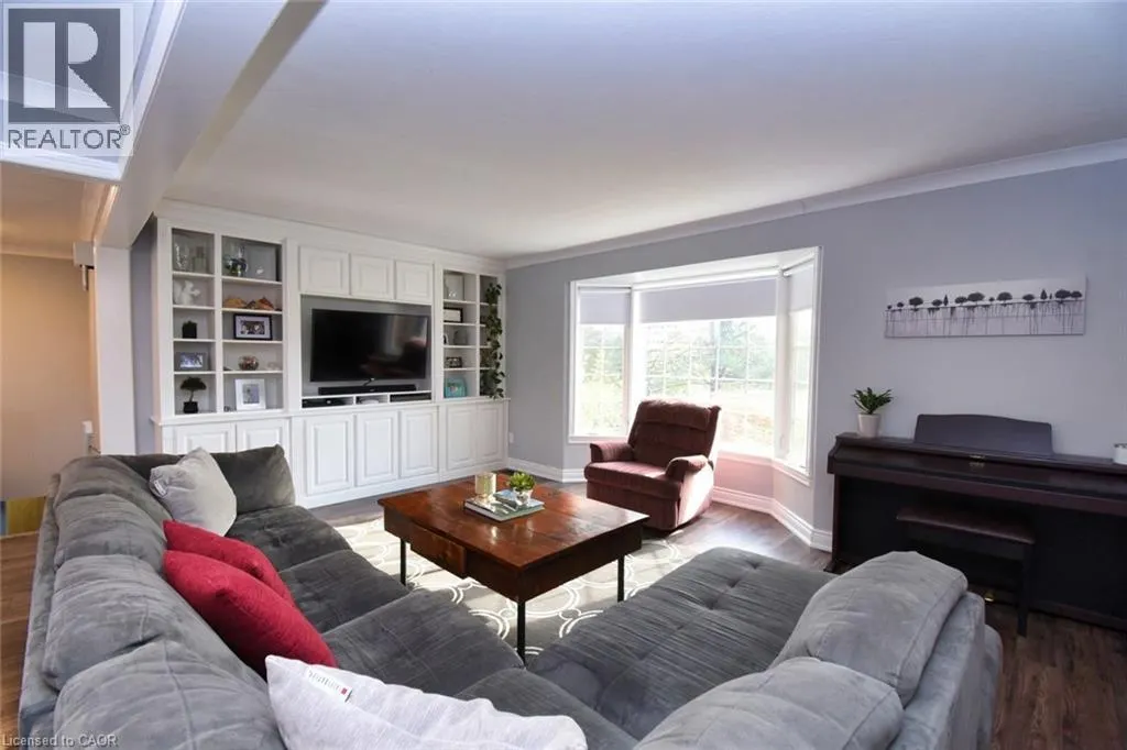 1284 HIGHWAY 54 Highway