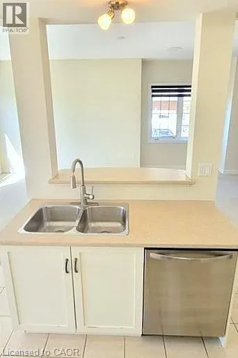 8 LAKELAWN Road Unit# 12, #12